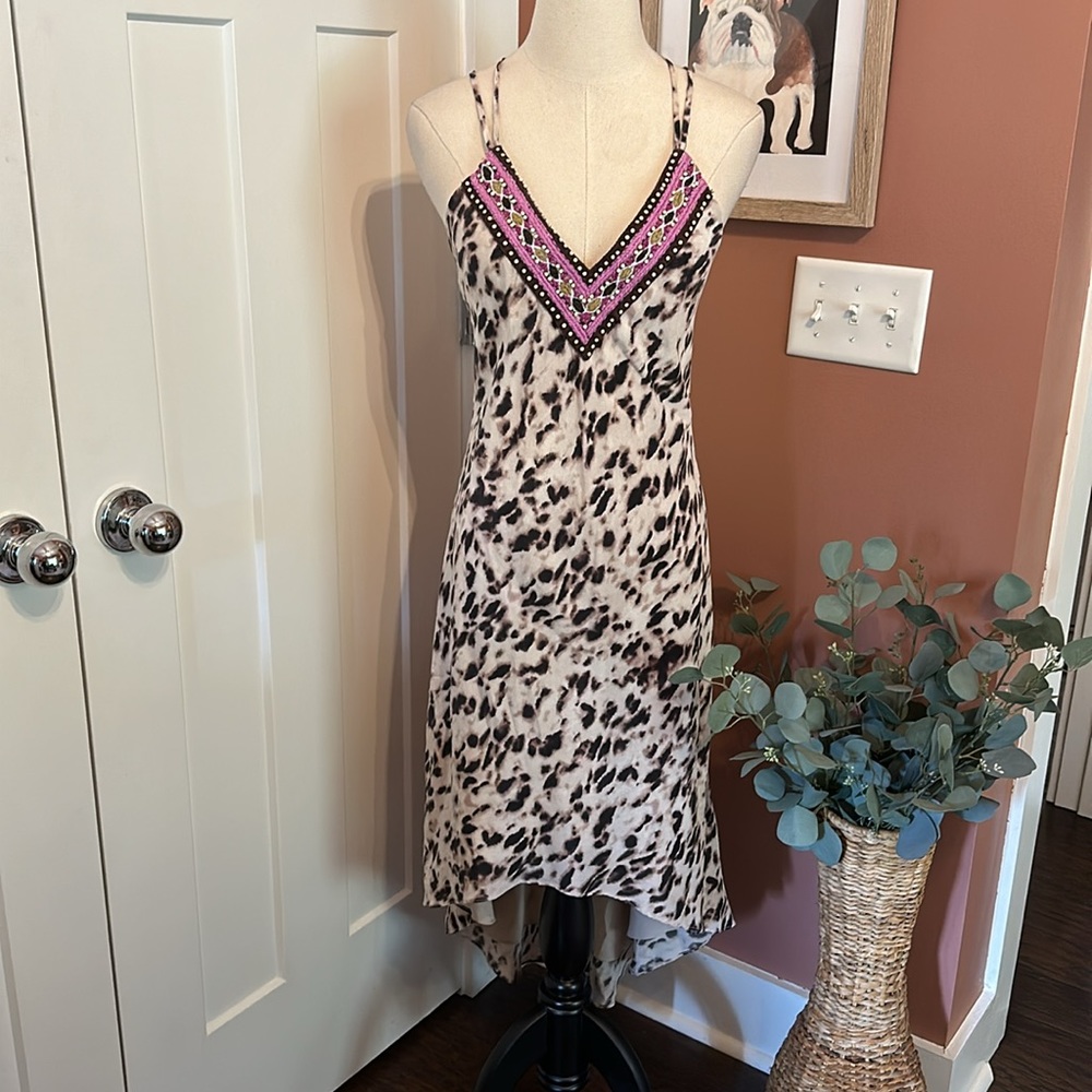 Haute Hippie leopard print embroidered vneck 100% silk crisscross S midi dress - Picture 3 of 16